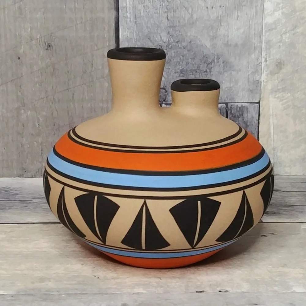 Aadam American Southwest Pottery Double Spout Vase Vessel Signed Excellent